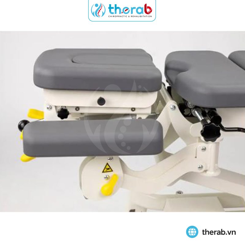 Giường chiropractic nắn chỉnh cột sống THR-380 1